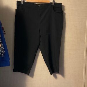 George Women's Black Capris